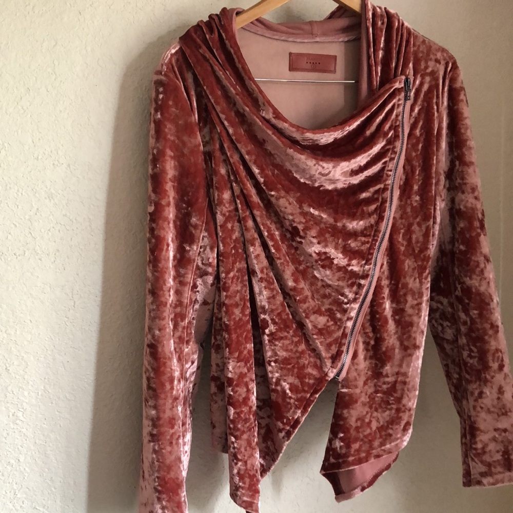 BLANKNyC Pink Crushed Velvet Zip up Moto Jacket - Picture 5 of 11